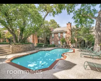 Room for rent in Dallas, TX $1000, condo