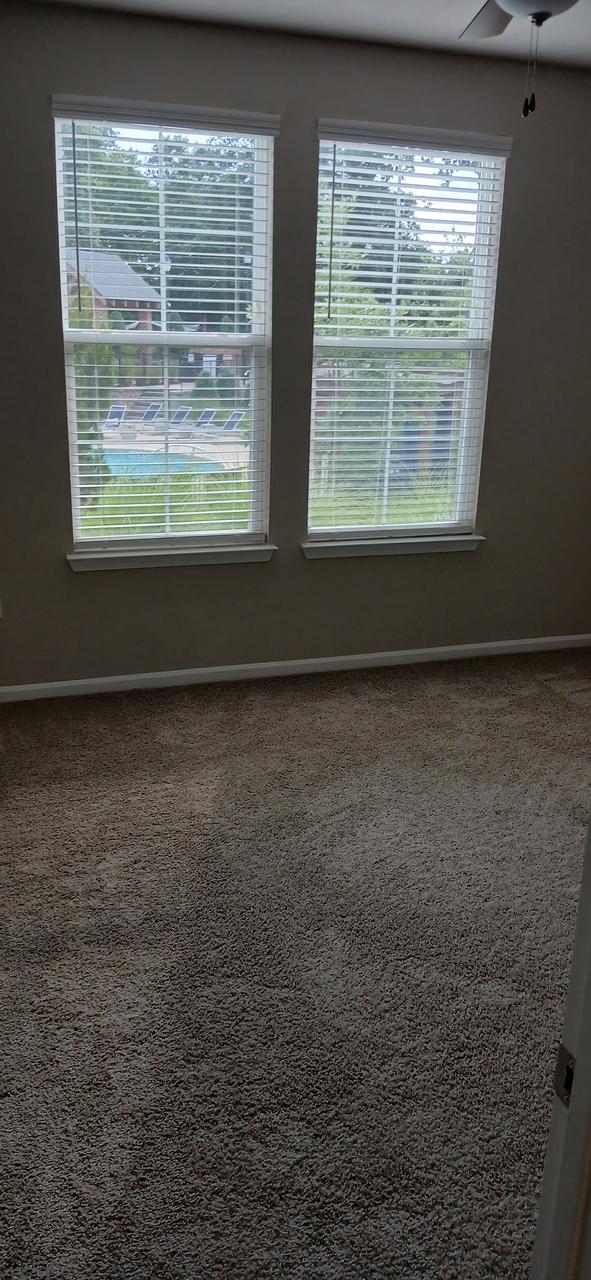 Profile photo 6 of 15