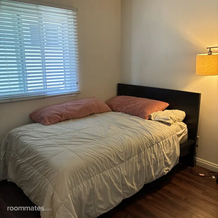 Room for rent in El Segundo, CA $1550, townhouse