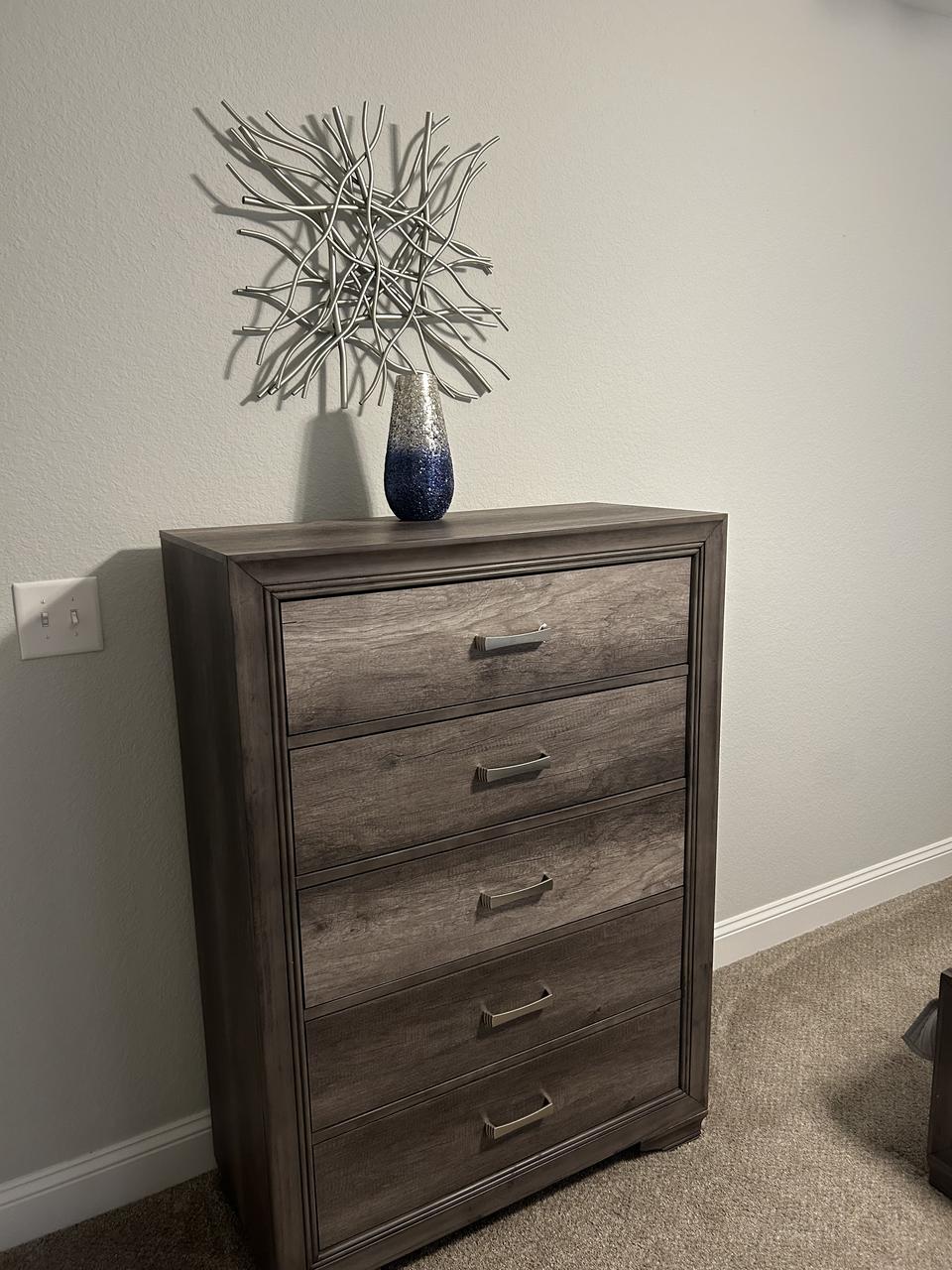 Profile photo 4 of 9