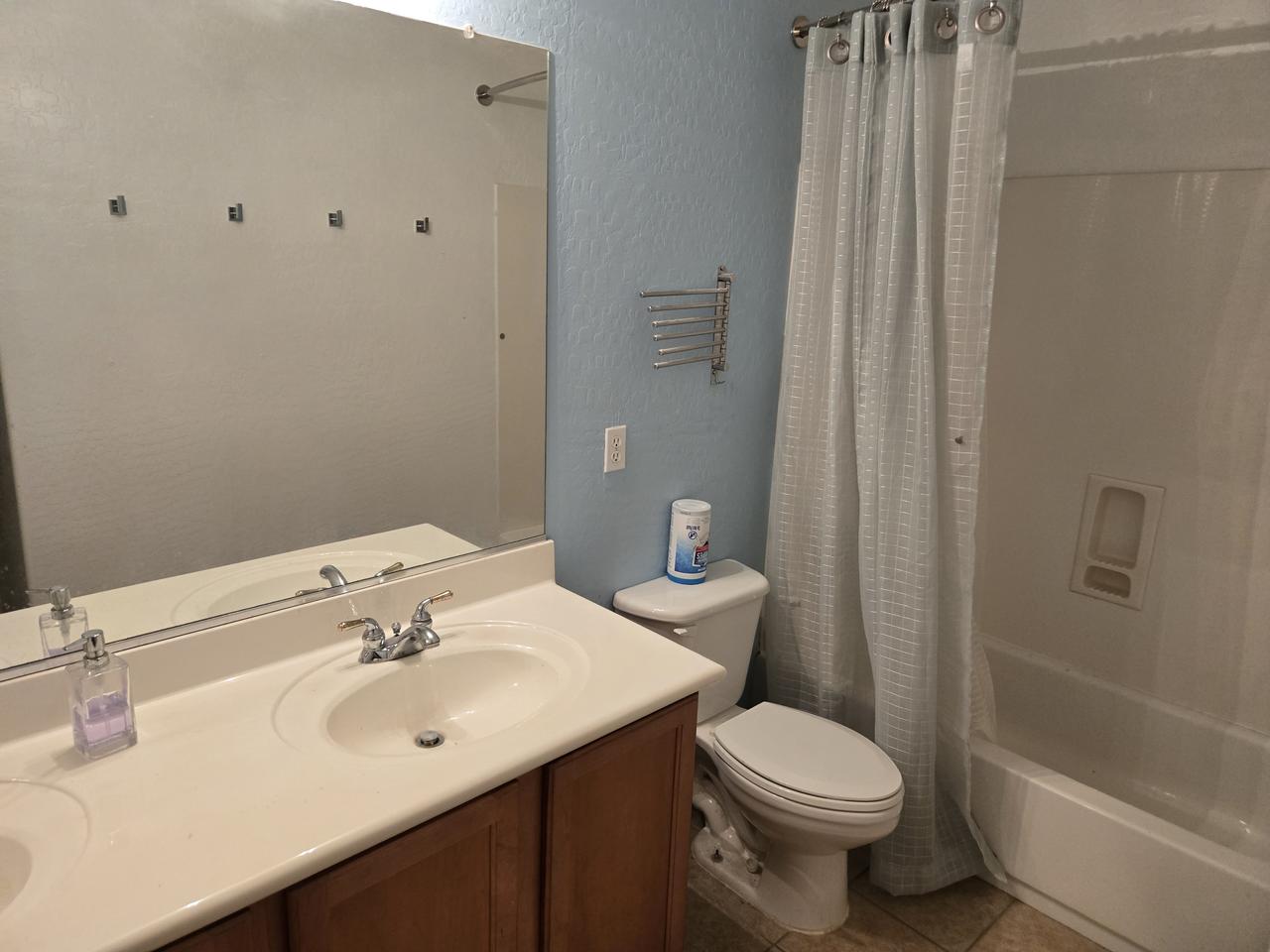 Profile photo 8 of 11