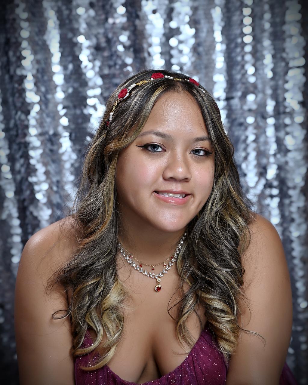 Profile photo 9 of 9