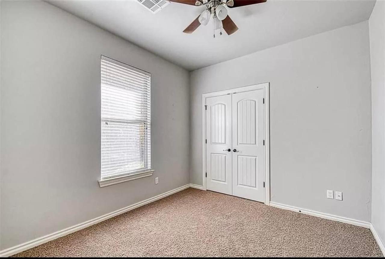 Profile photo 2 of 9