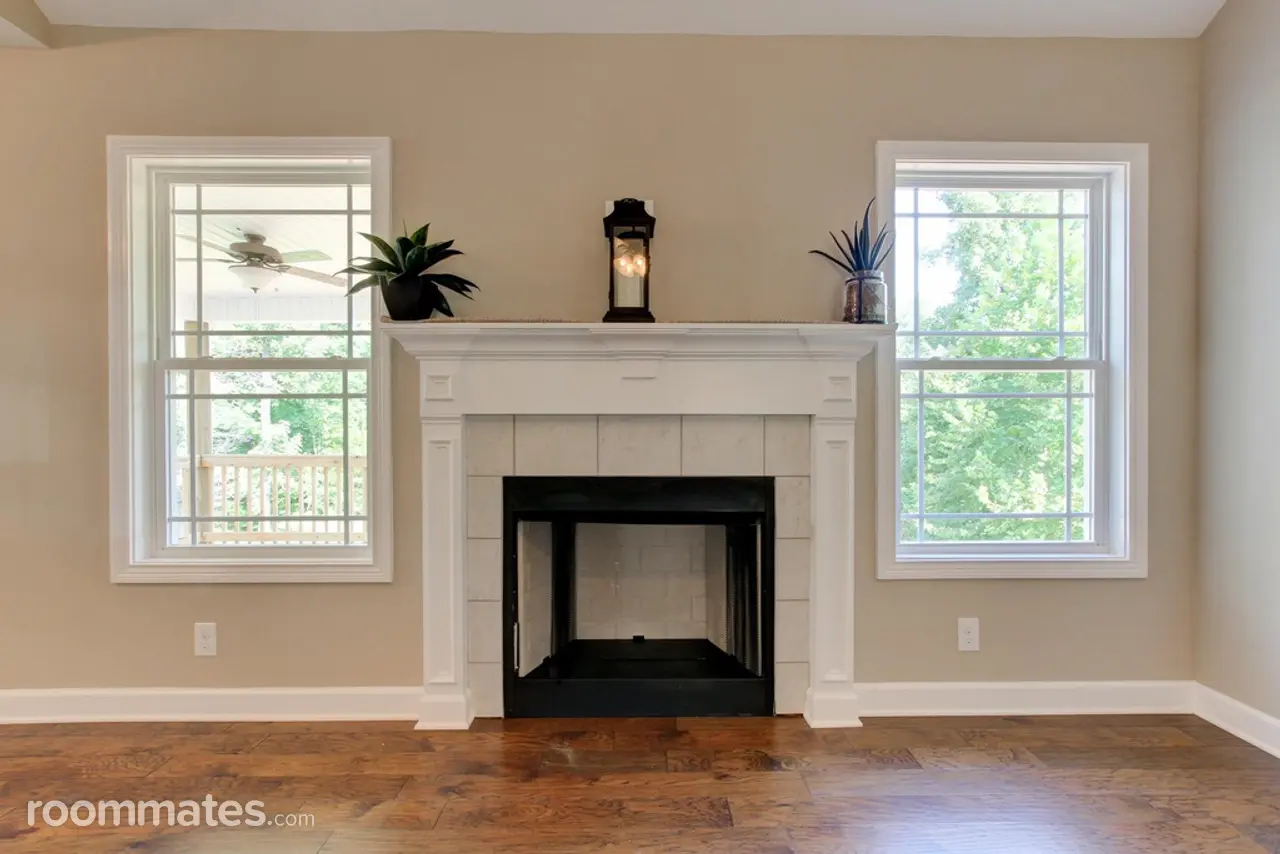 Profile photo 8 of 10