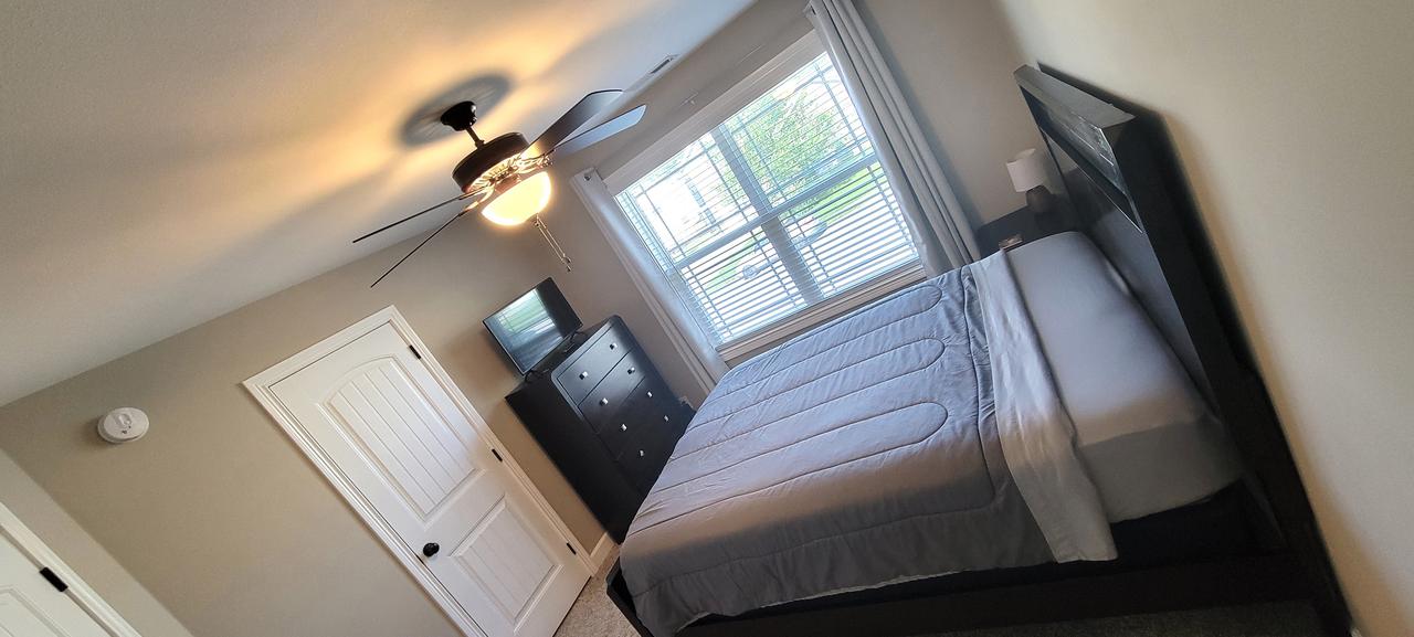 Profile photo 2 of 10