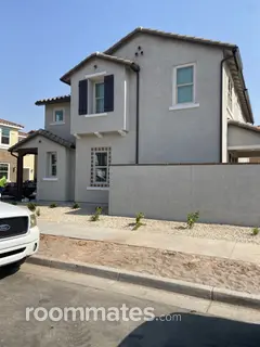 Room for rent in Mesa, AZ $659, house