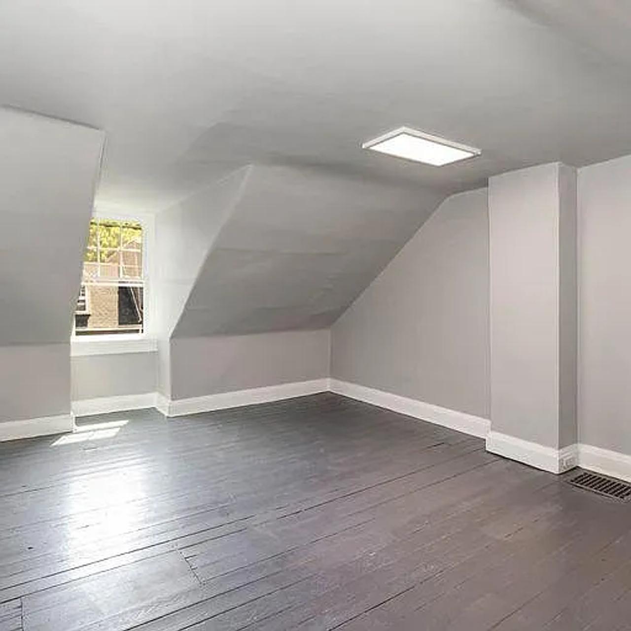 Profile photo 4 of 8