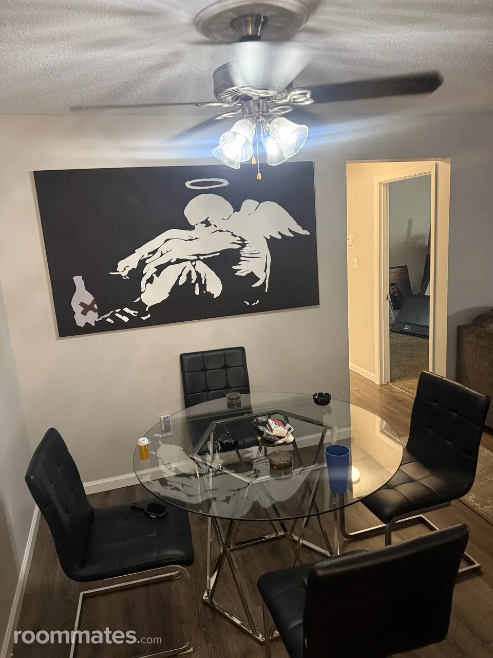 Profile photo 4 of 8