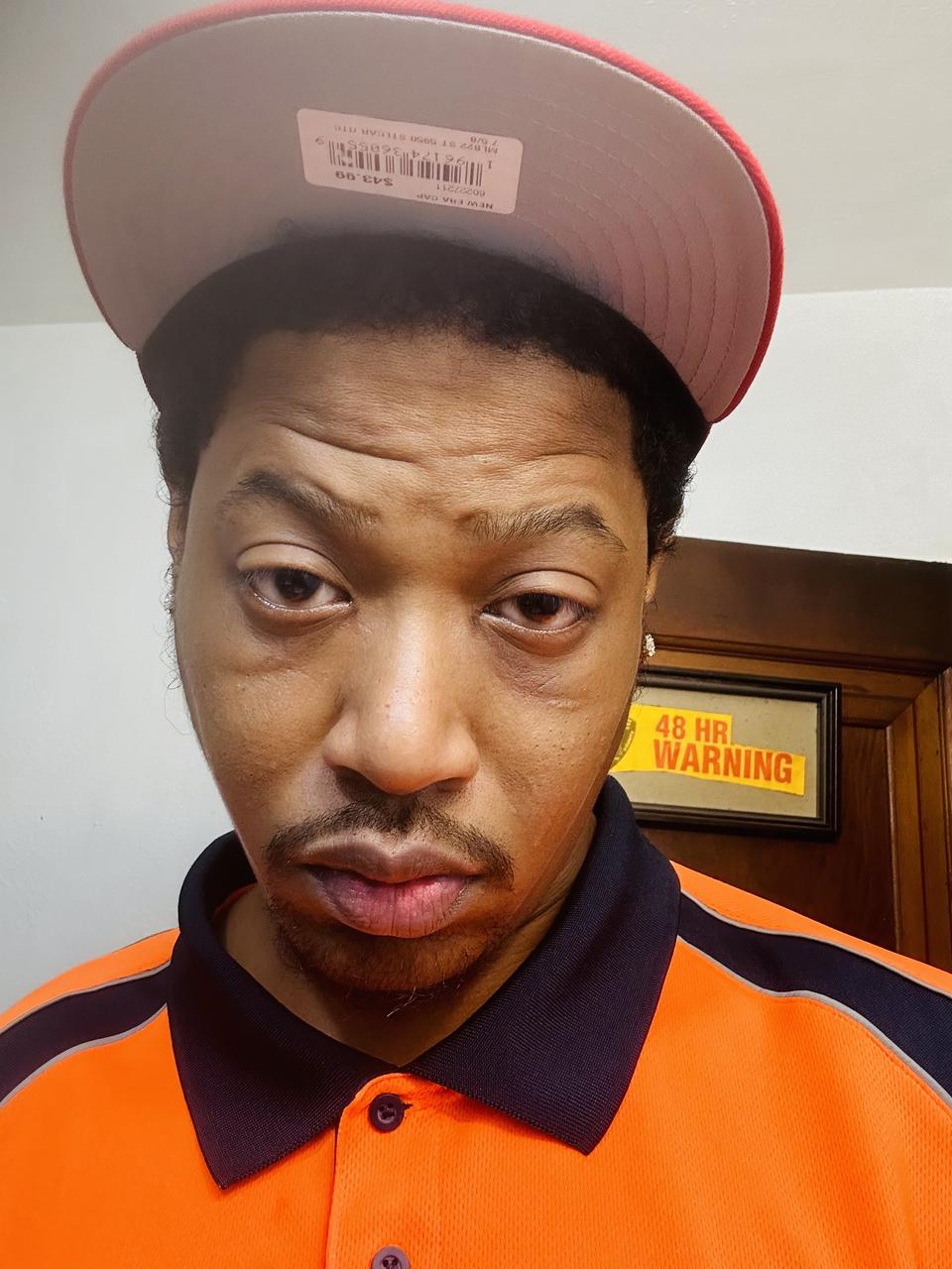 Profile photo 8 of 8