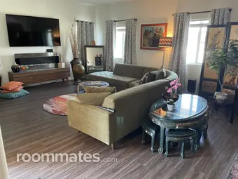 Room for rent in Cathedral City, CA $1250, house