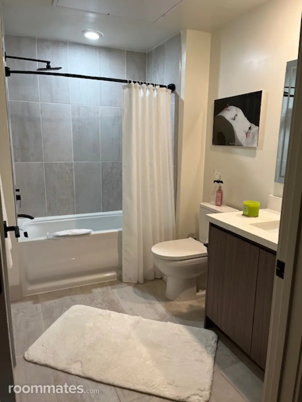 Profile photo 16 of 21