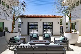 Room for rent in Valley Village, CA $1395, apartment