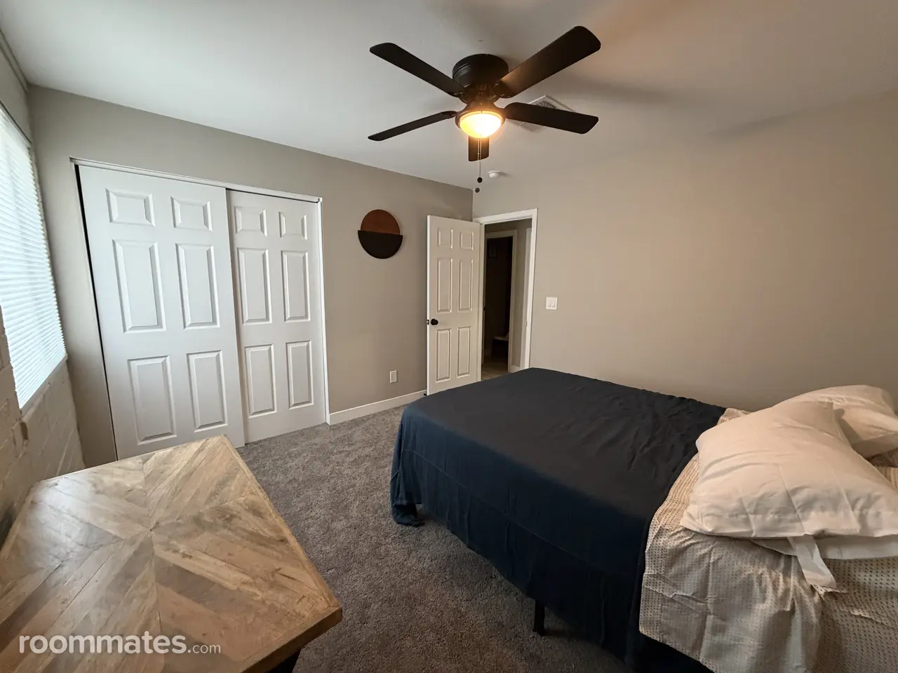 Profile photo 6 of 13