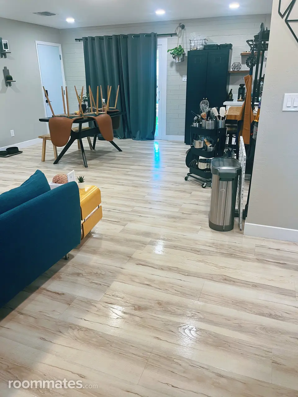 Profile photo 4 of 13