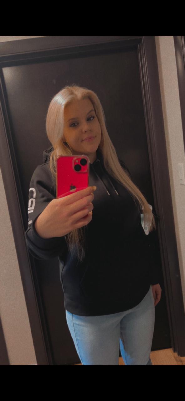 Profile photo 3 of 7