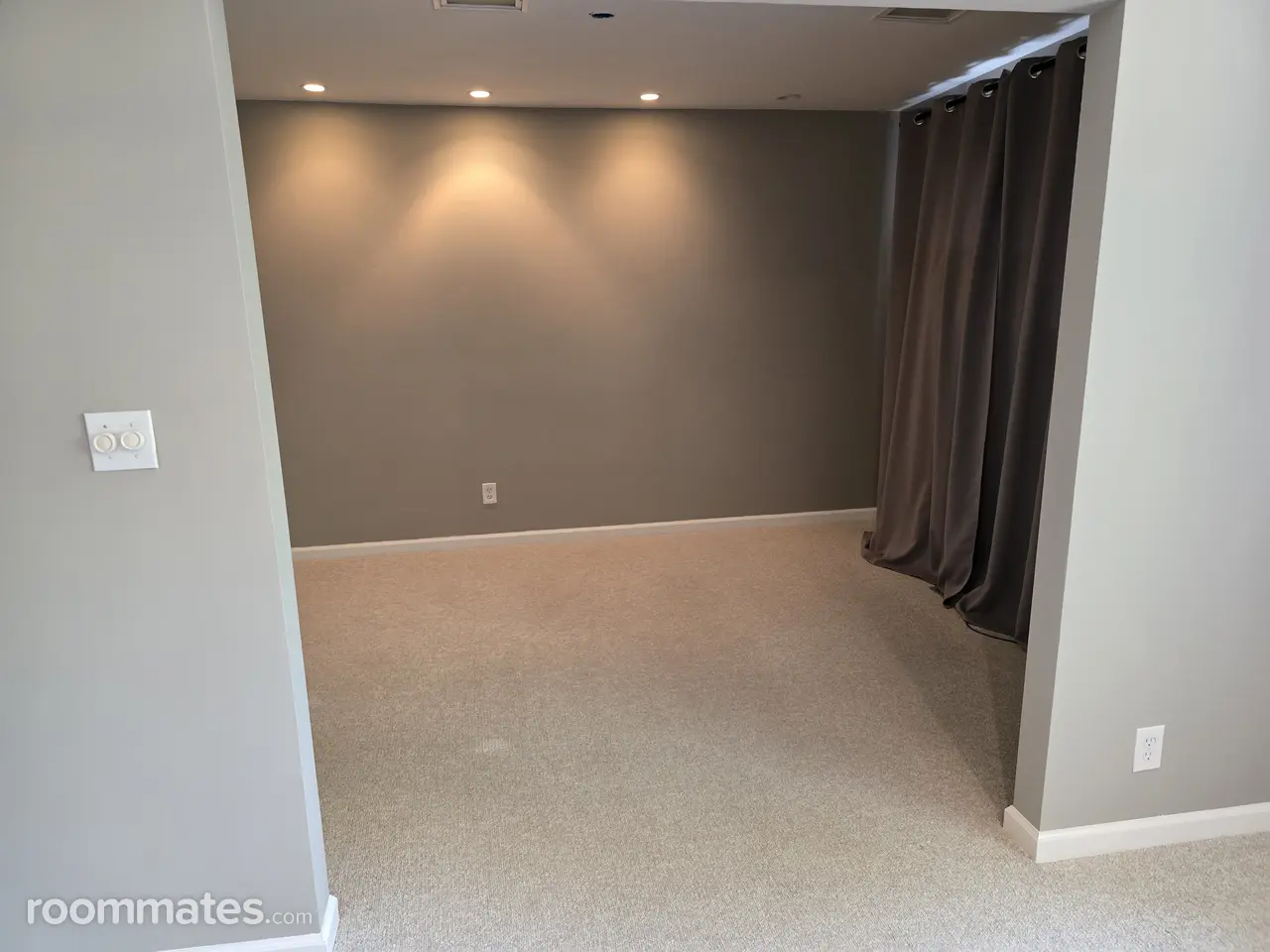 Profile photo 3 of 17