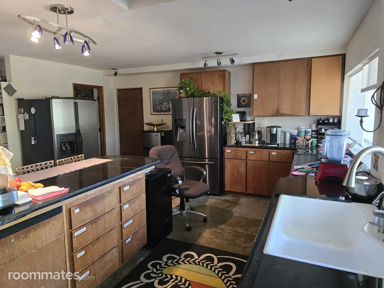 Profile photo 6 of 17