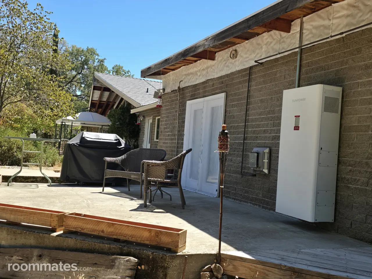 Profile photo 9 of 17