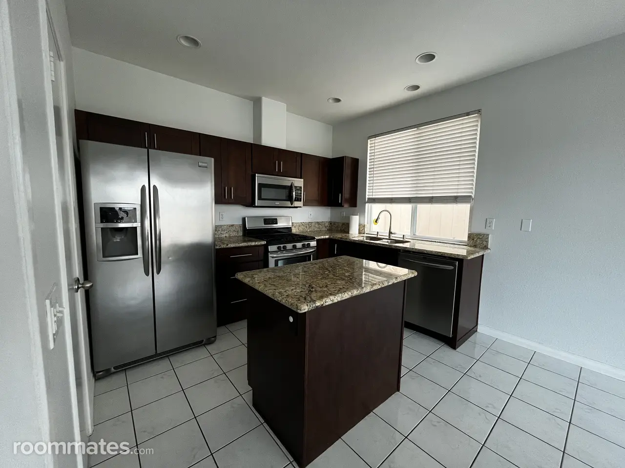 Profile photo 3 of 15