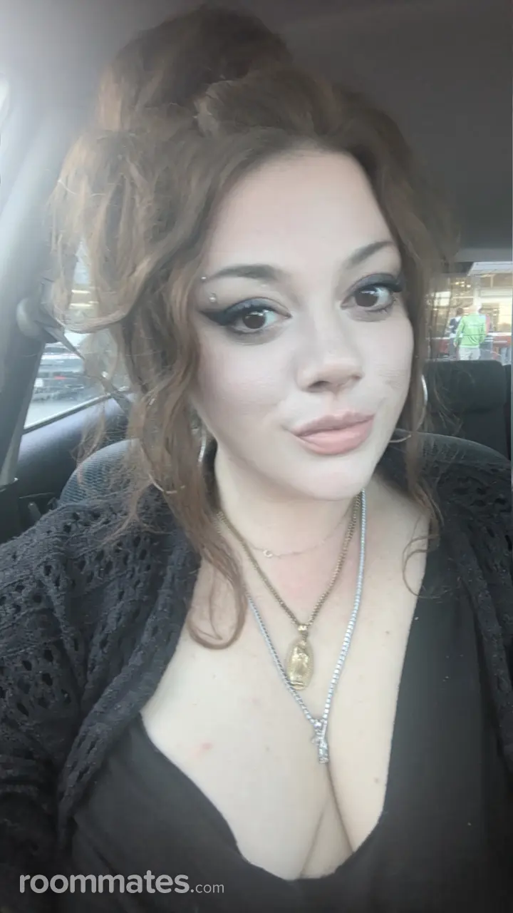 Profile photo 4 of 4