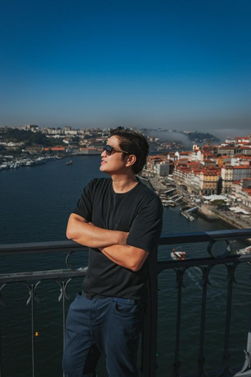 Profile photo 9 of 9