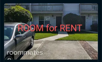 Room for rent in North Charleston, SC $800, townhouse
