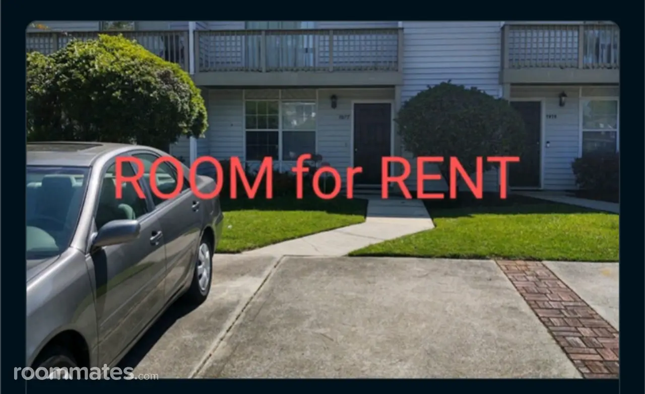 Profile photo 1 of 8