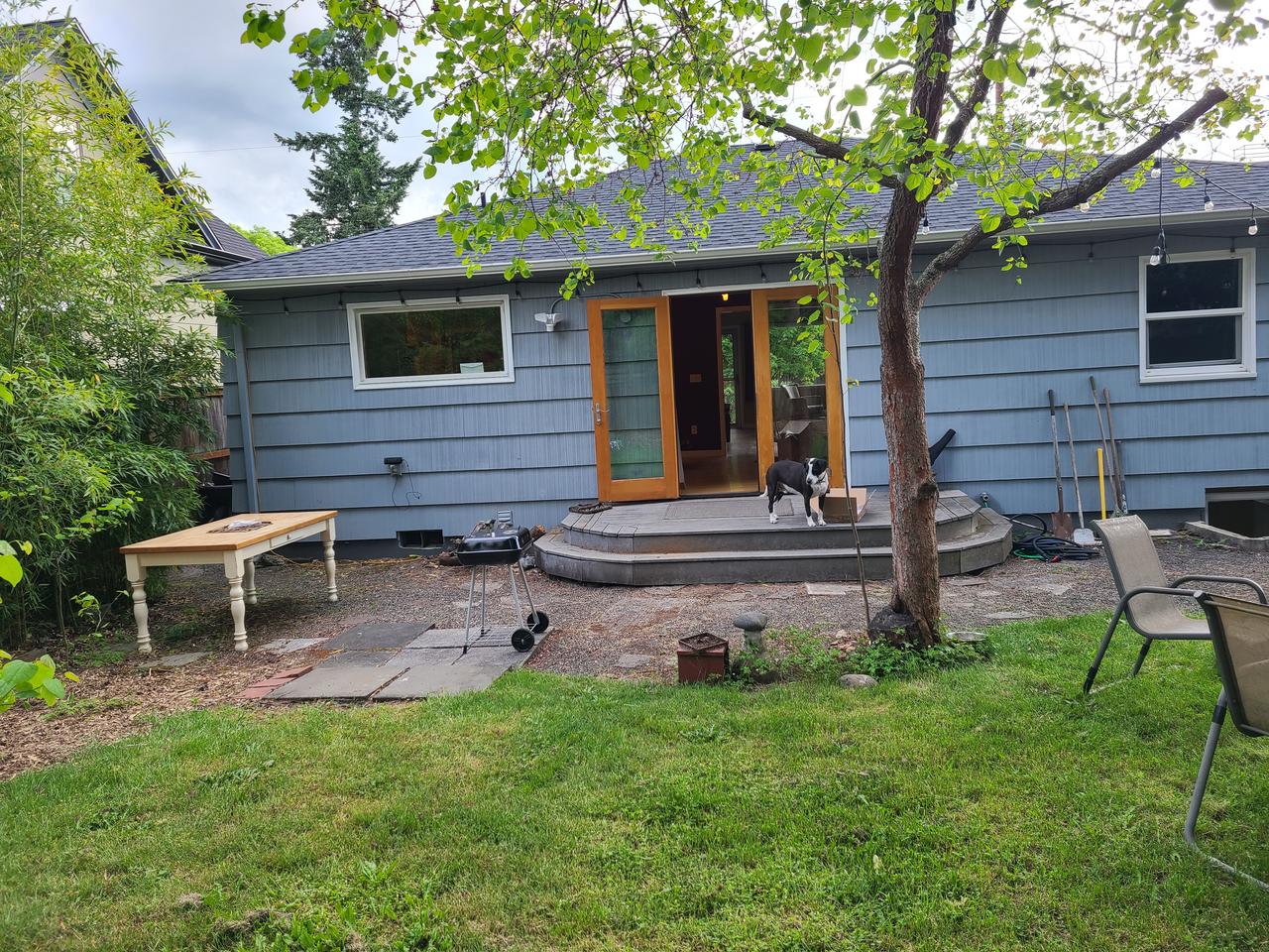 Profile photo 2 of 3