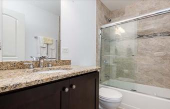 Room for rent in Lisle, IL $1200, townhouse