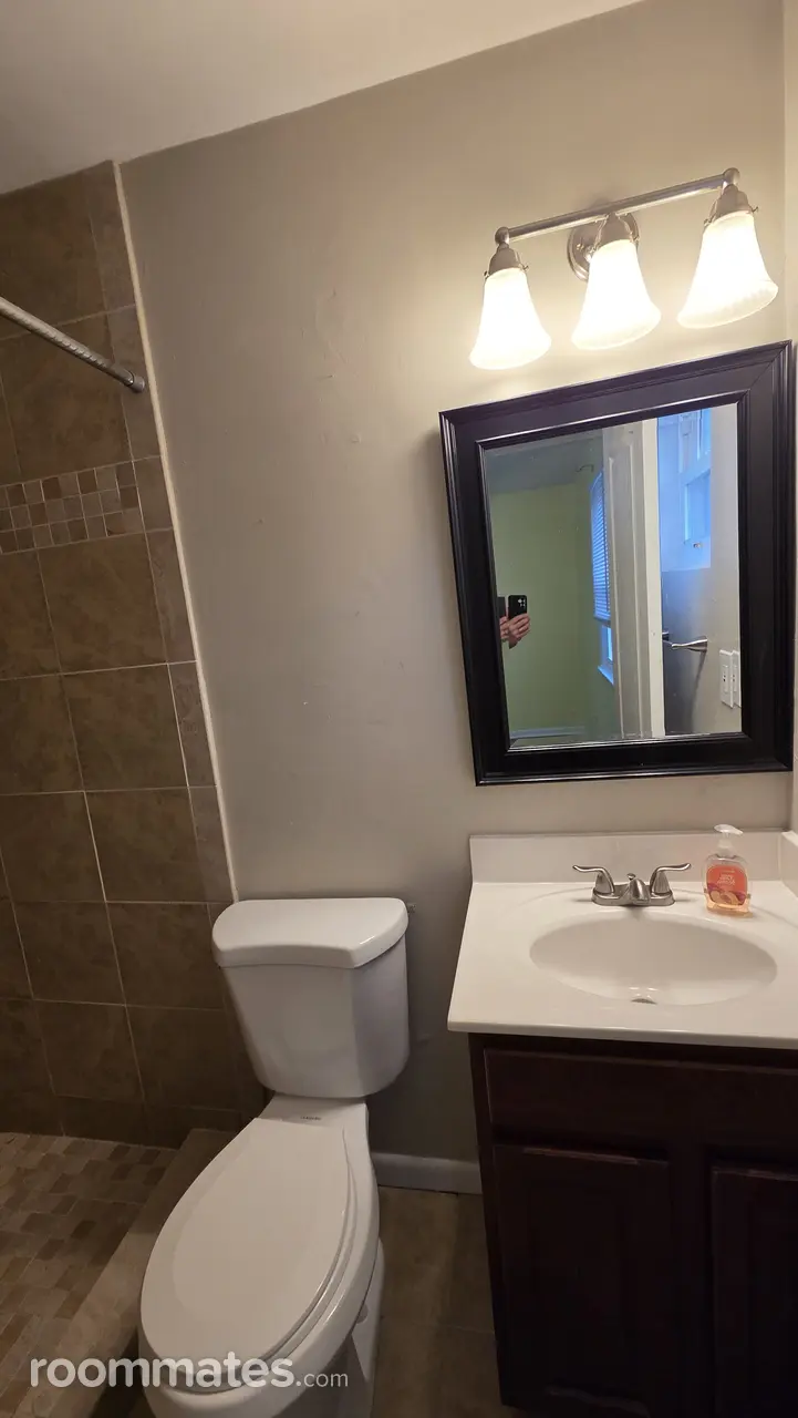 Profile photo 2 of 5