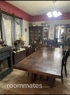 Room for rent in Woodstock, IL $750, house