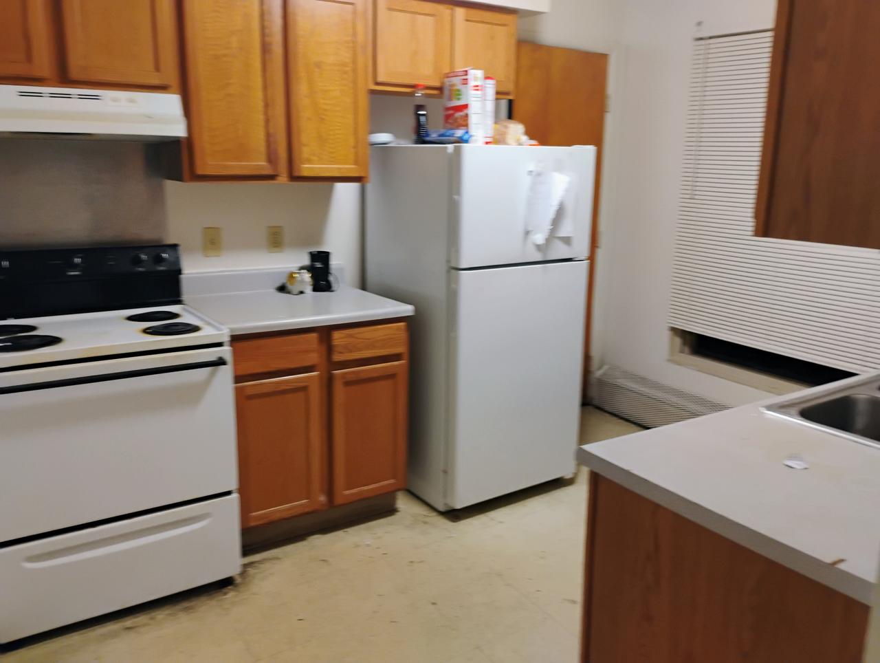 Profile photo 3 of 4