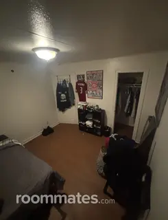 Room for rent in Isla Vista, CA $950, townhouse