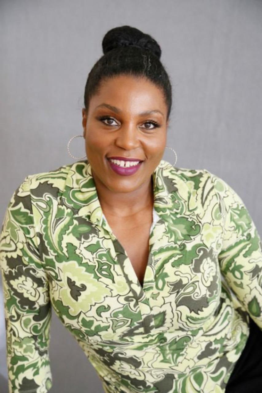 Profile photo 6 of 6