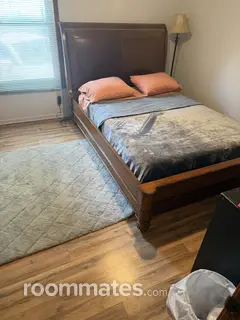 Room for rent in Stone Mountain, GA $700, house