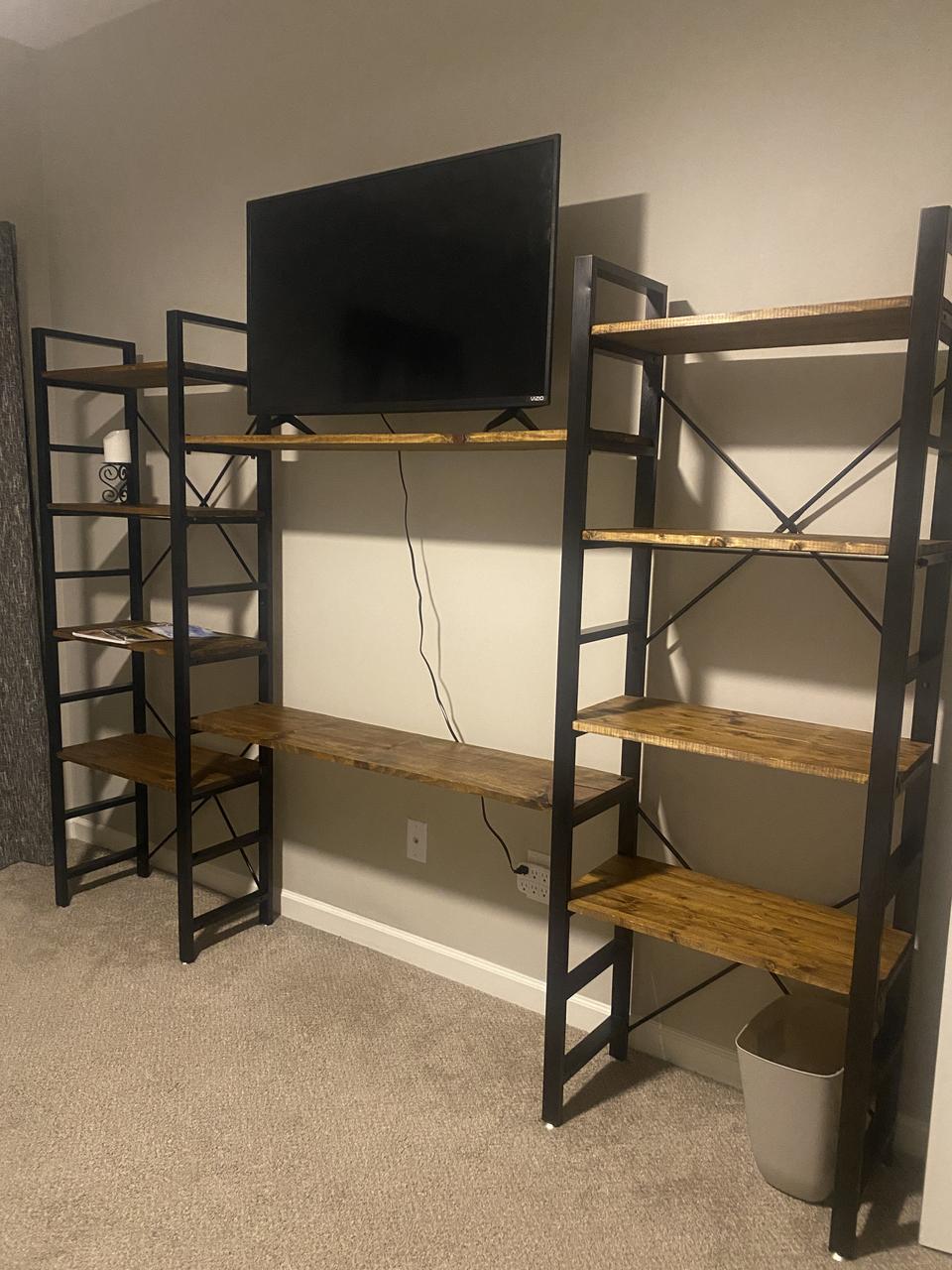 Profile photo 8 of 13