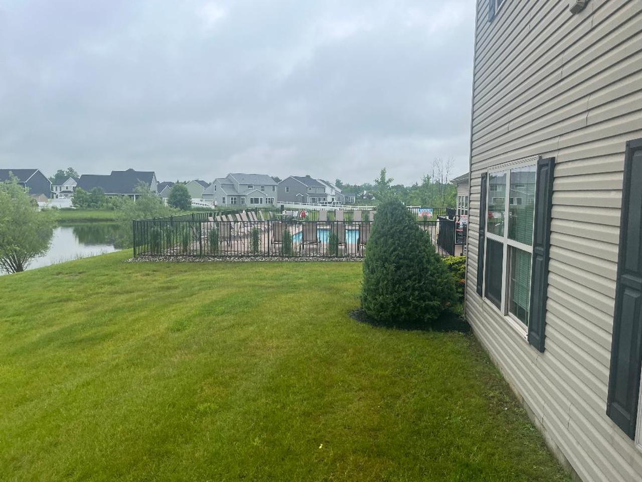 Profile photo 18 of 19