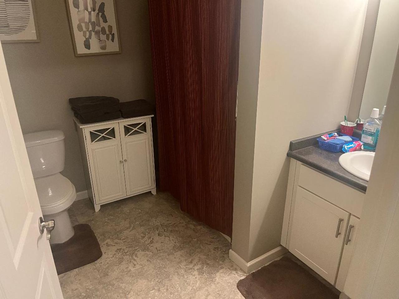 Profile photo 10 of 19