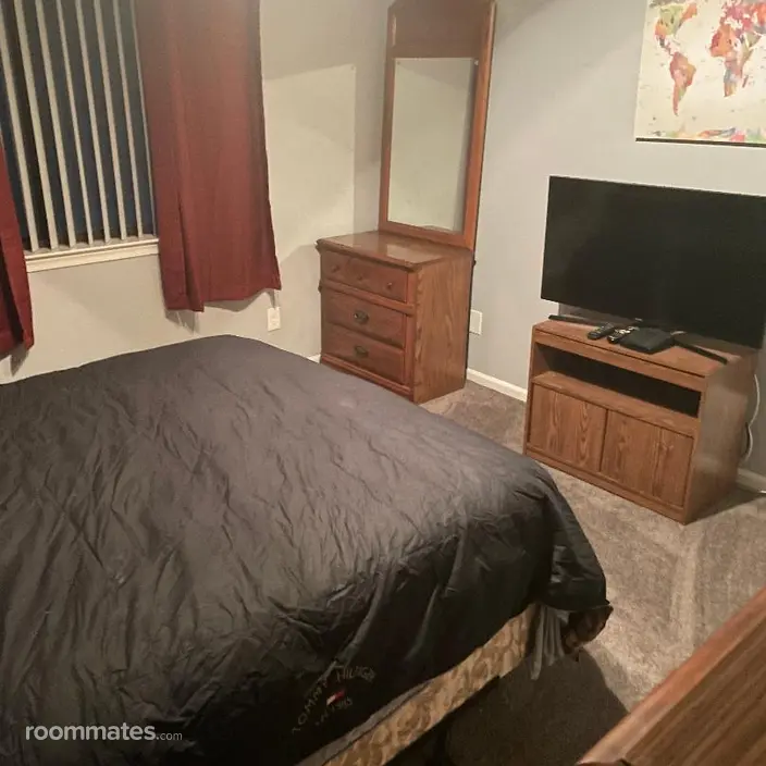 Room for rent in Allentown, PA $750, condo