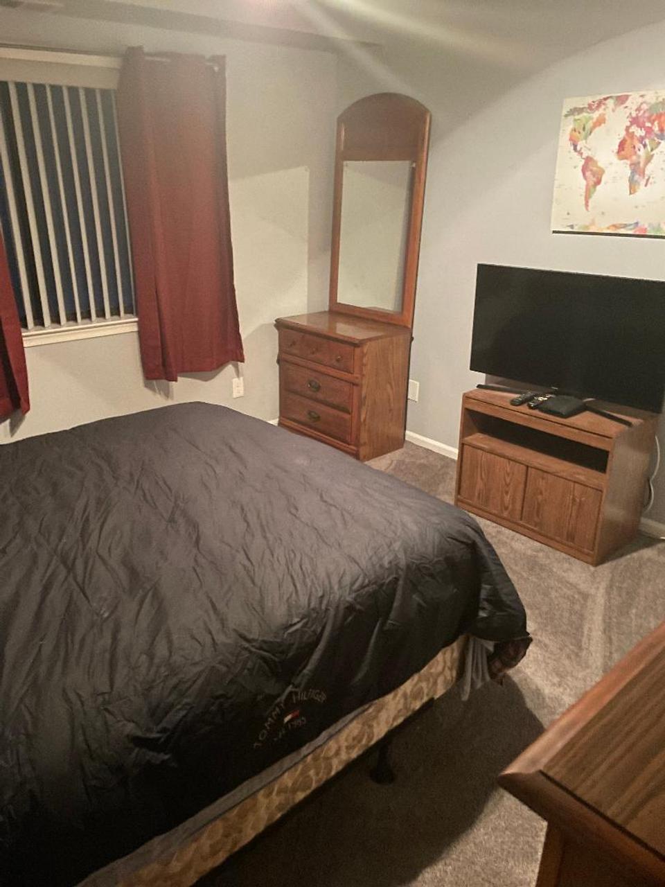 Profile photo 1 of 5