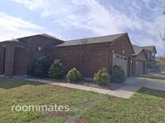 Room for rent in Manor, TX $800, house