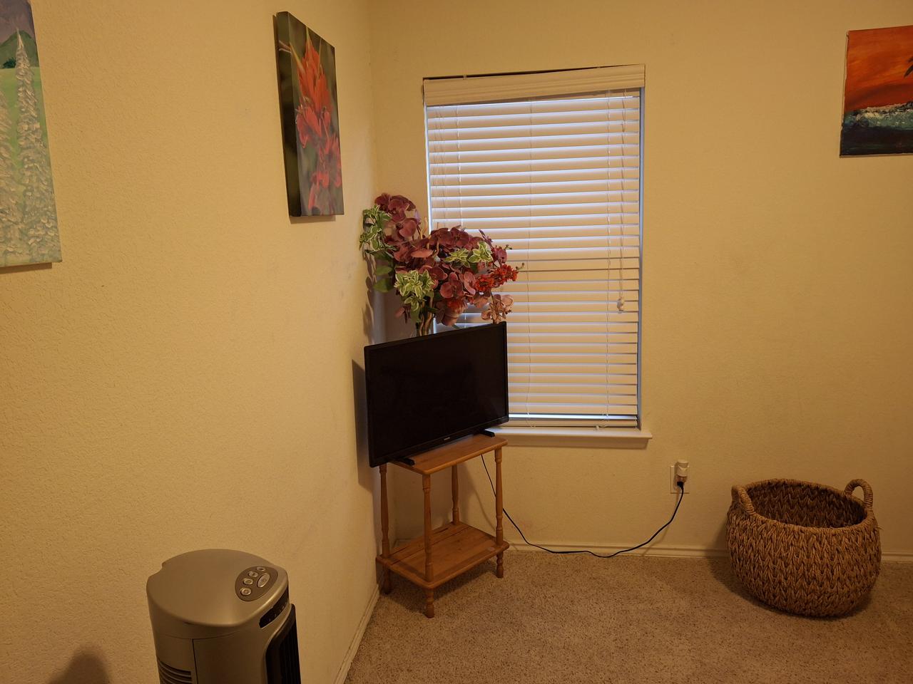 Profile photo 4 of 11