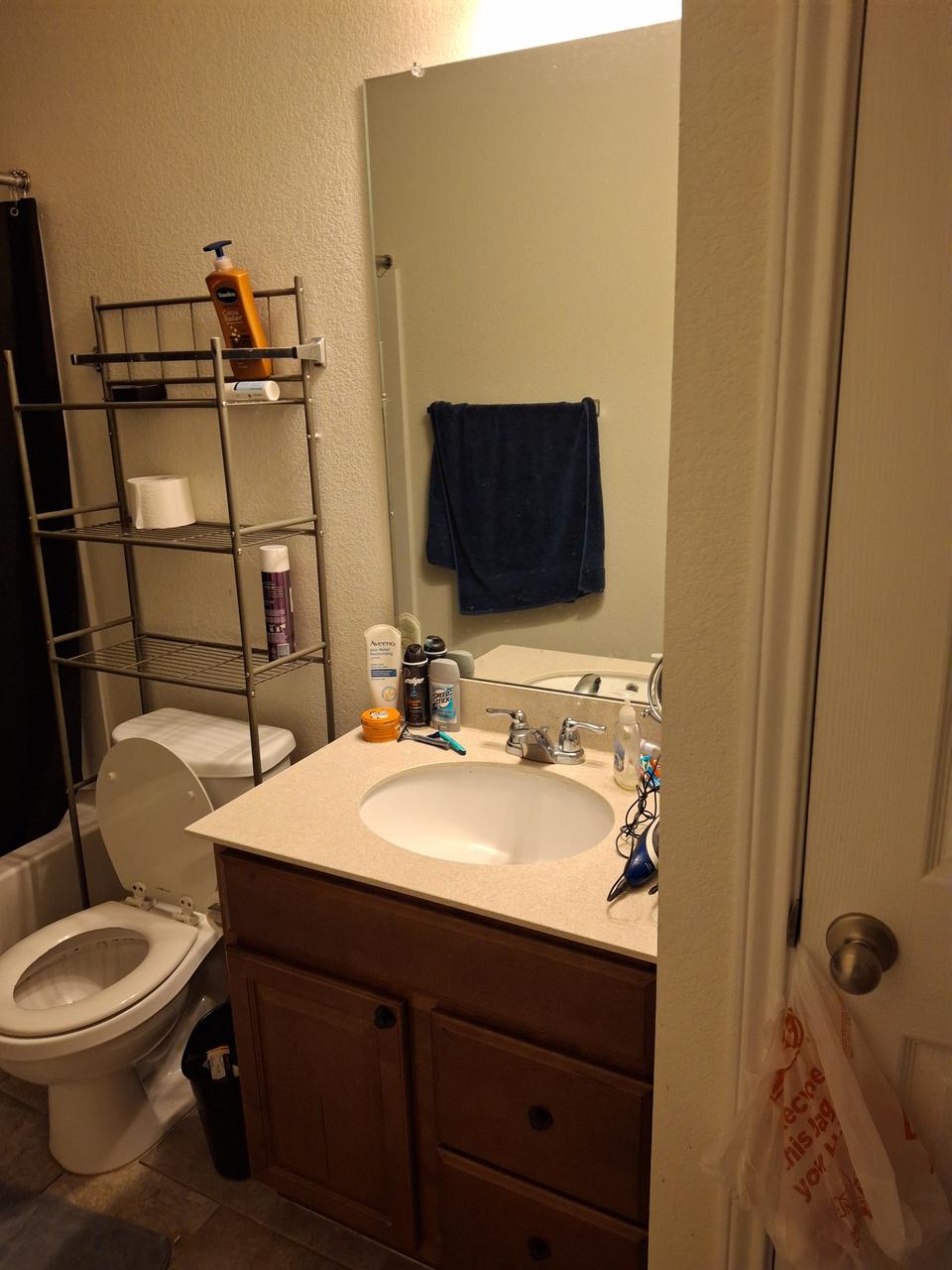 Profile photo 7 of 11