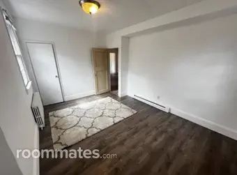 Room for rent in Hauppauge, NY $1100, house