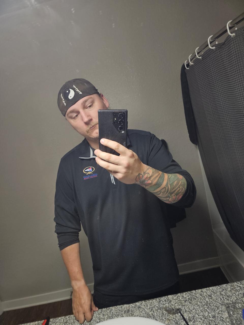 Profile photo 6 of 8