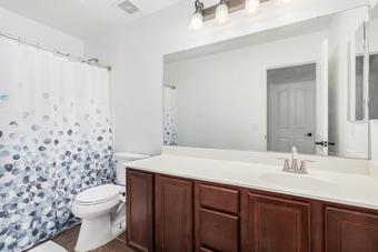 Room for rent in Goodyear, AZ $900, house