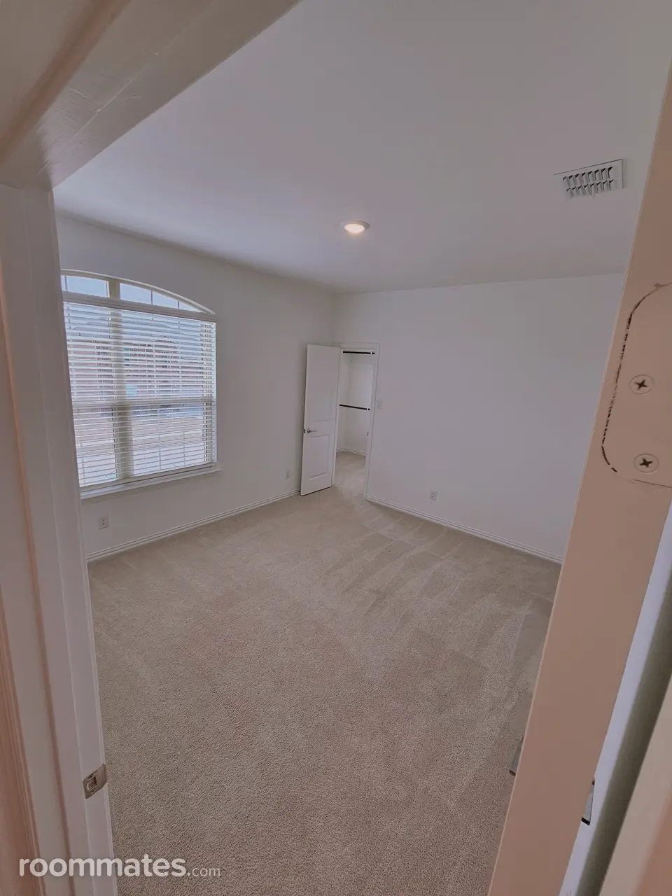 Profile photo 2 of 17