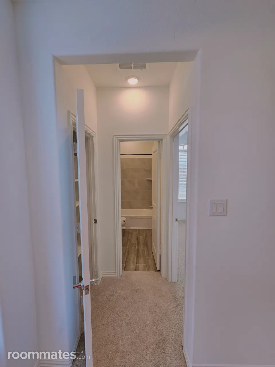 Profile photo 5 of 17