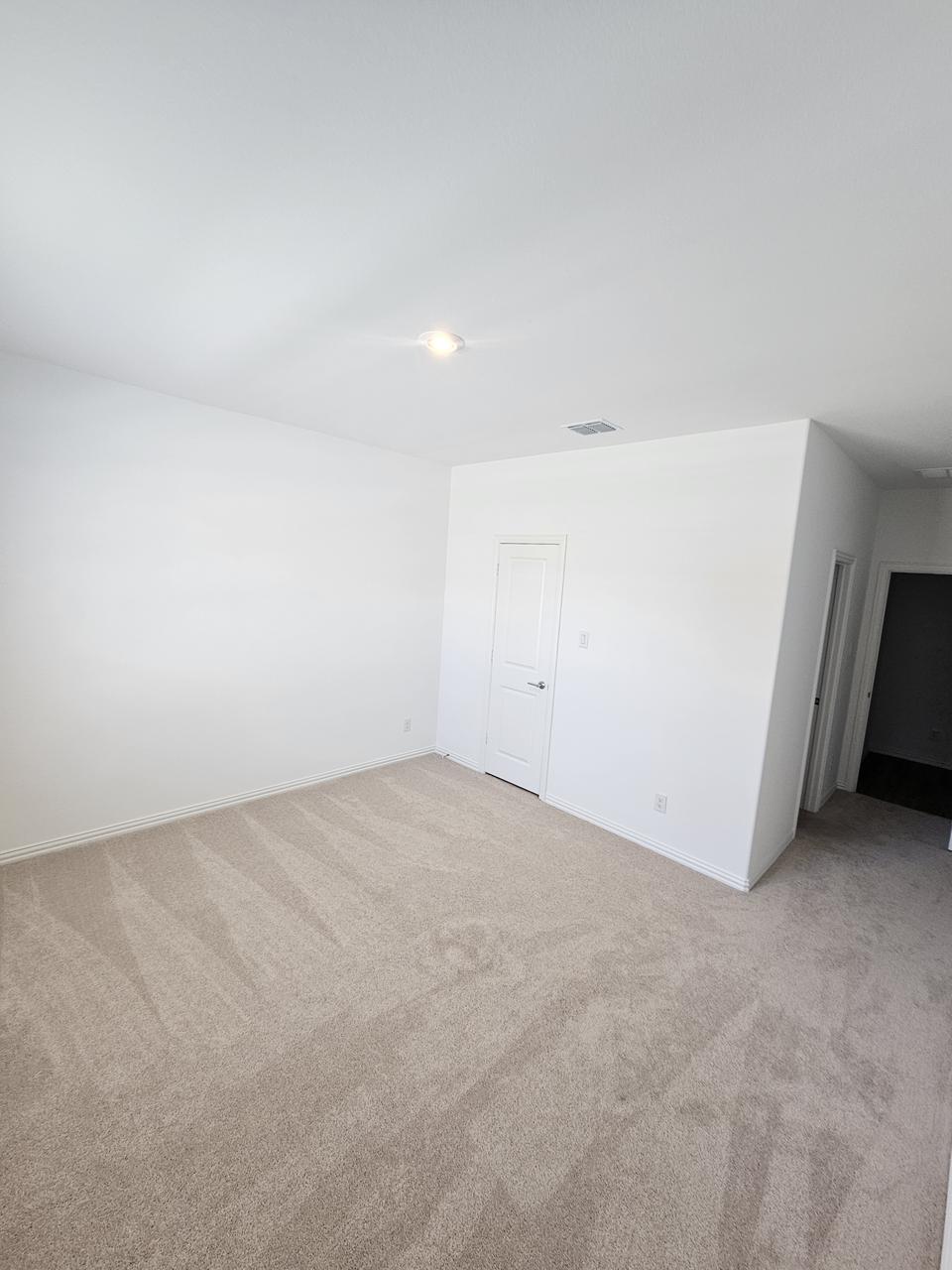 Profile photo 8 of 20