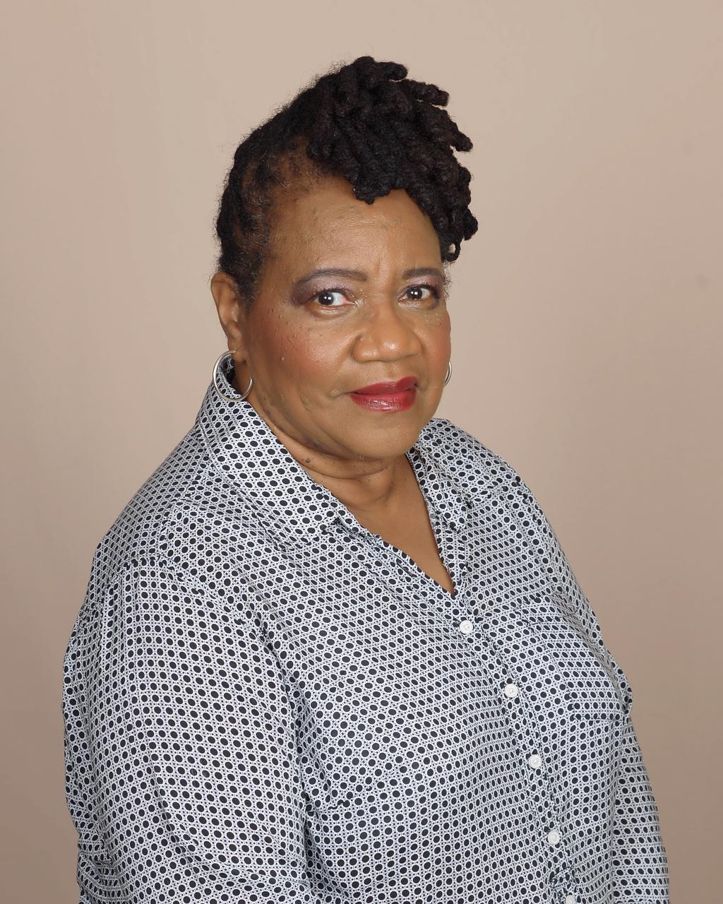 Profile photo 6 of 6